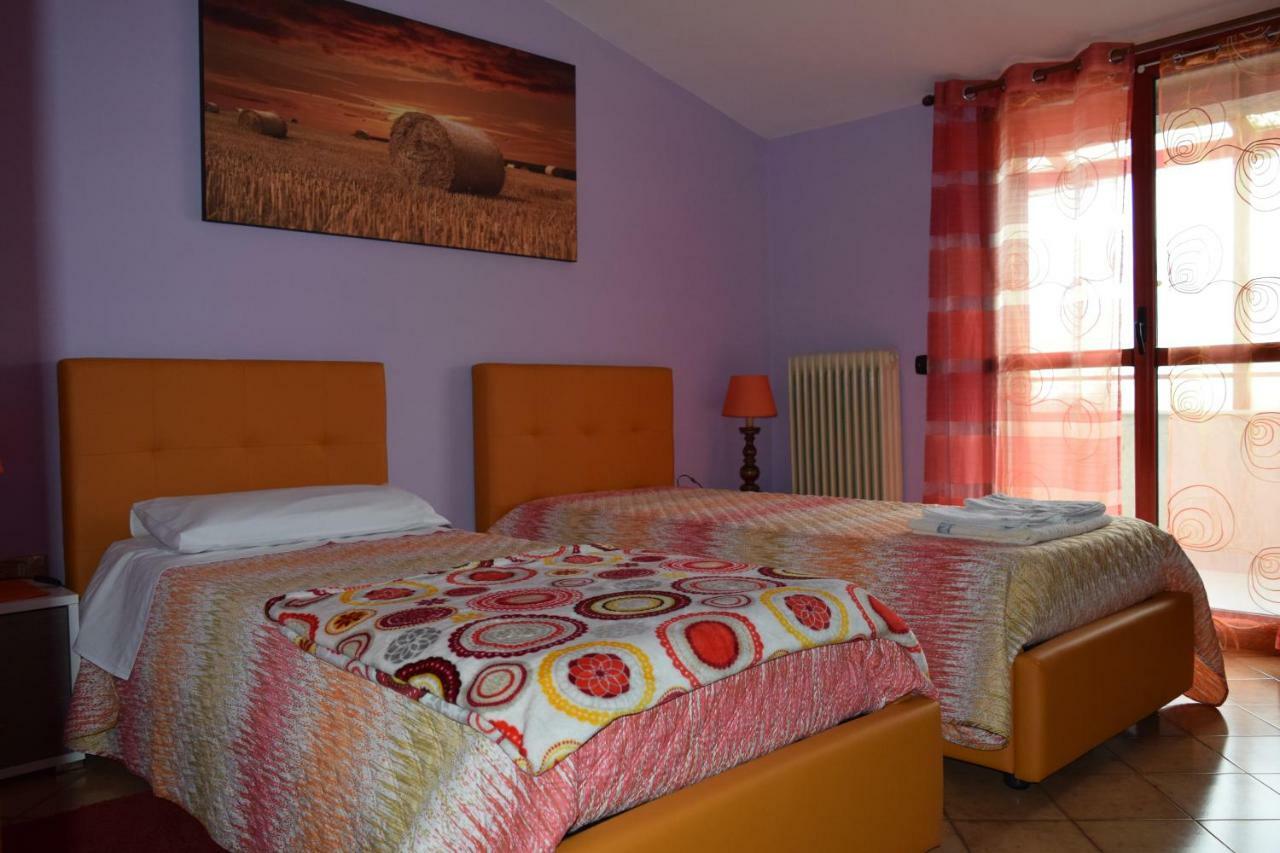Bed and Breakfast Amici Di Hackert Caserta Zewnętrze zdjęcie