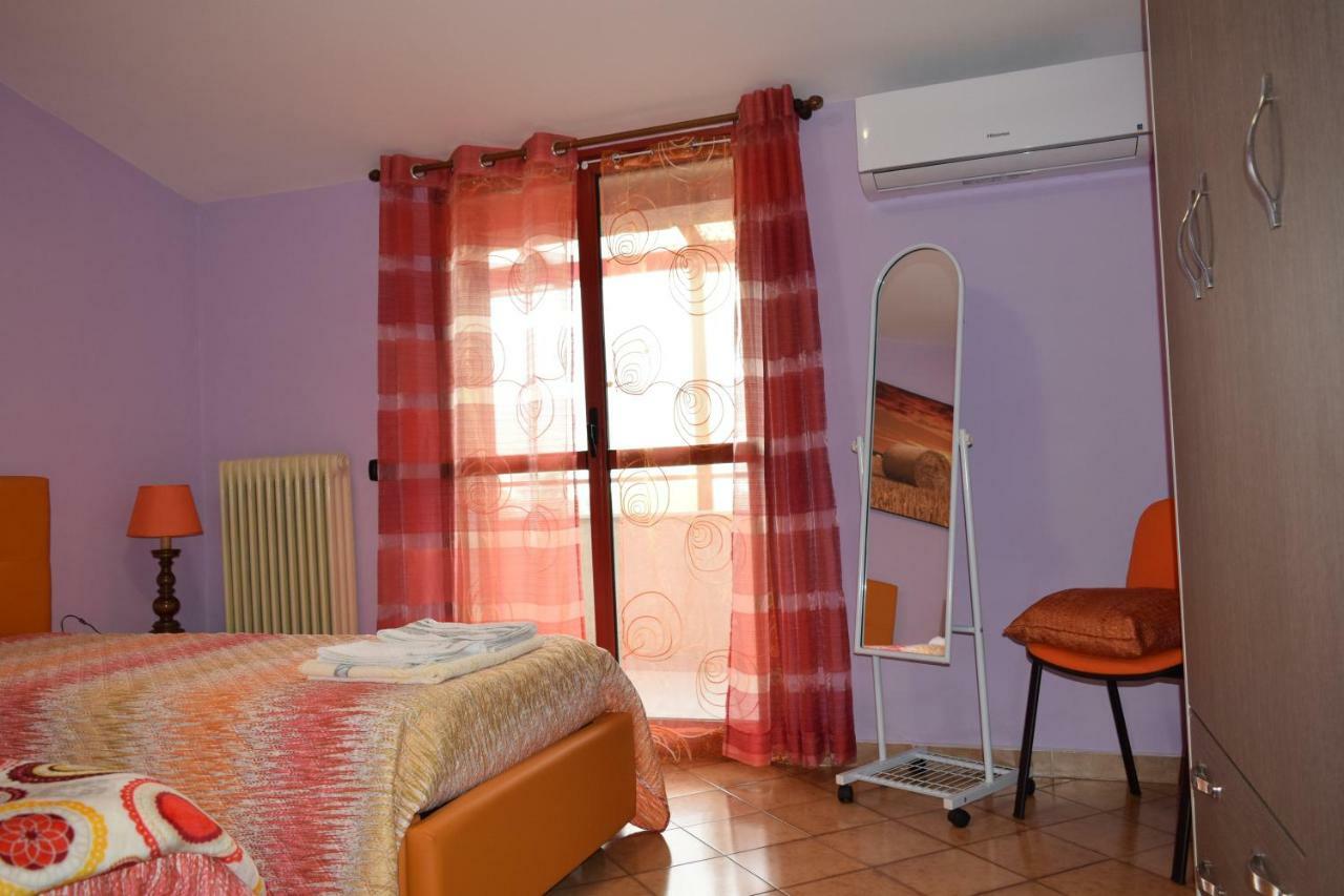 Bed and Breakfast Amici Di Hackert Caserta Zewnętrze zdjęcie