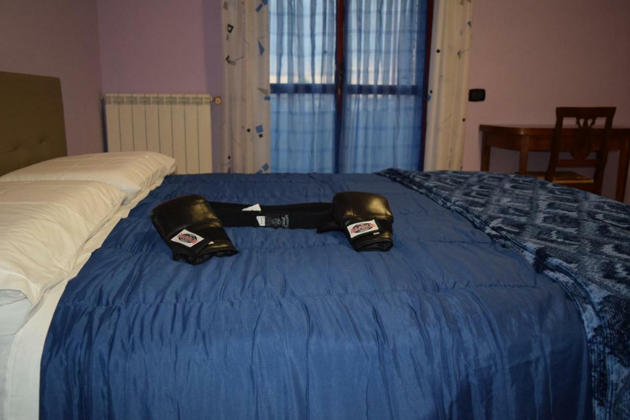 Bed and Breakfast Amici Di Hackert Caserta Zewnętrze zdjęcie